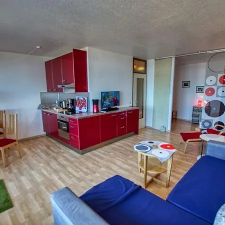 - Haus A, App 0a0601 *